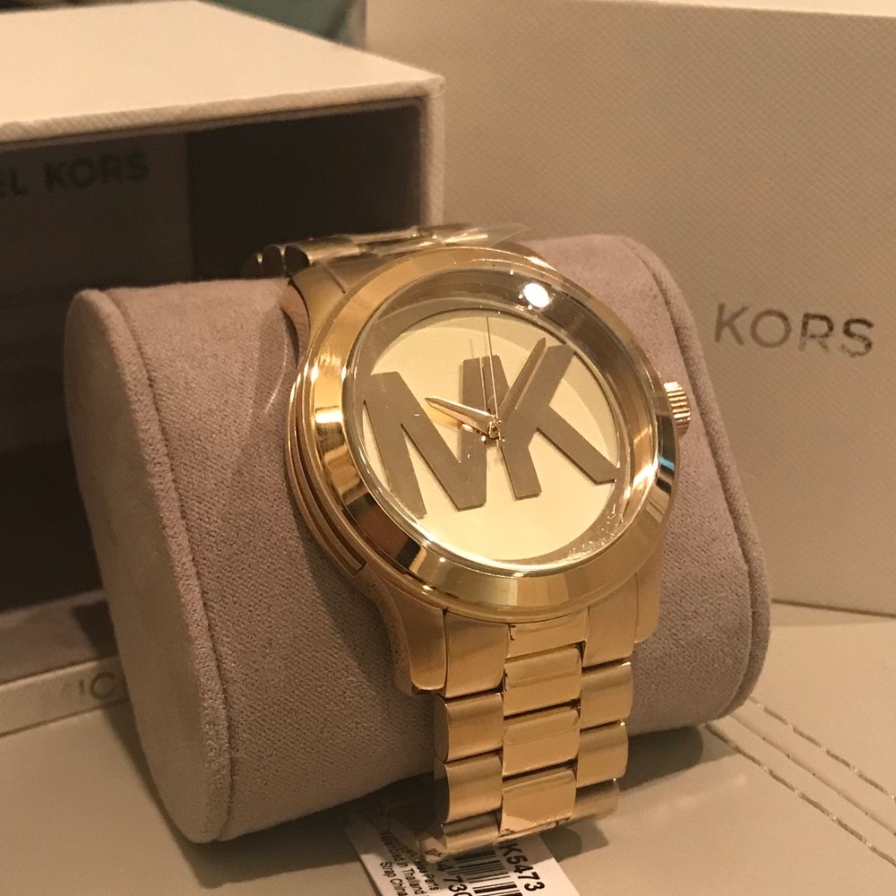 🔥MEGA SALE🔥Beautiful Gold Michael Kors Watch